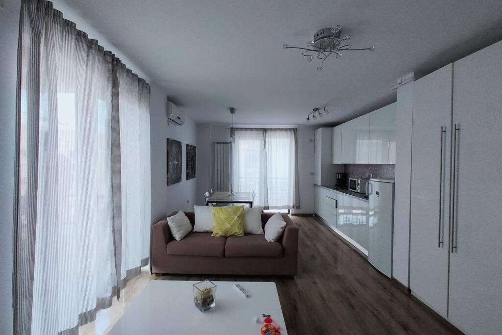 La Soare Apartment Navodari Exterior photo